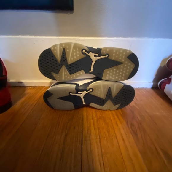 Jordan 6’s main image 5
